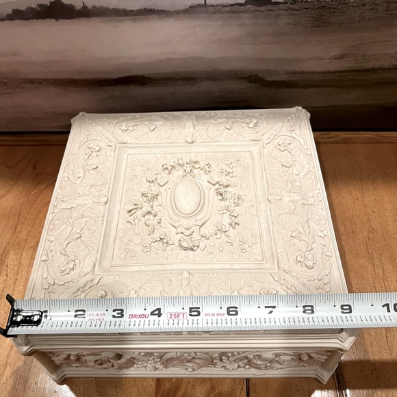 Genuine Incolay Vintage Jewelry Box Large - Picture 14 of 16